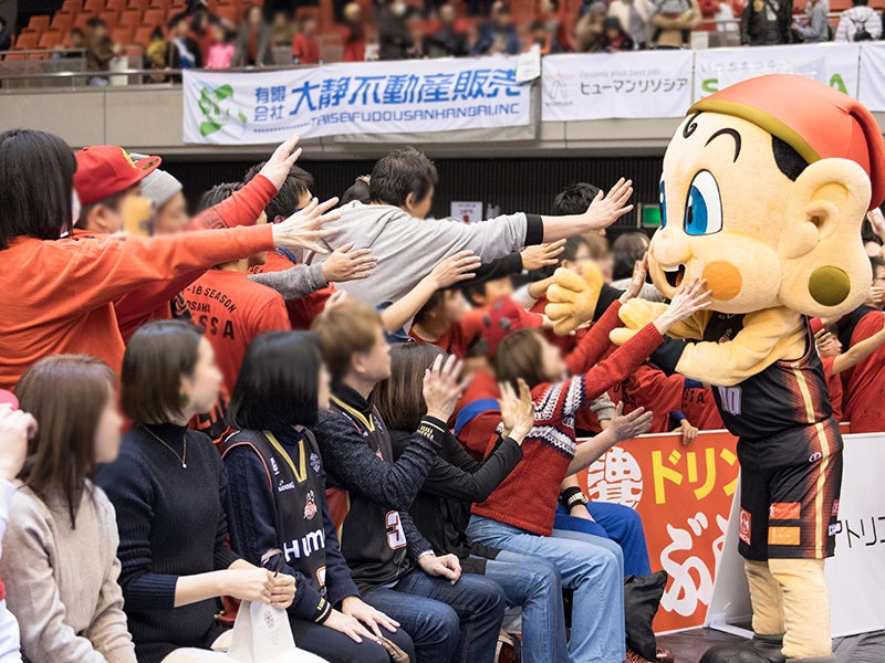 ハイタッチまいどくん